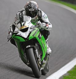 motorcycles - simon-andrews.jpg