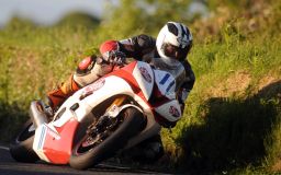 motorcycles - michael-dunlop-supersport.jpg