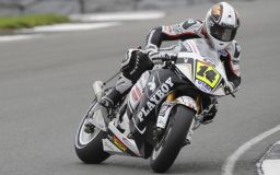 motorcycles - de-puniet-slide.jpg