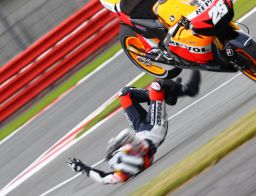 motorcycles - pedrosa400.jpg