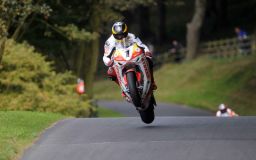 motorcycles - GUY-MARTIN-JEFFERIES-JUMPS-.jpg