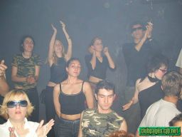 photo_archive 2002-04-27-1070186235 - P4240809.jpg