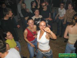 photo_archive 2002-04-27-1070186235 - P4240975.jpg