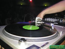 photo_archive 2002-04-27-1070186235 - P4240777.jpg