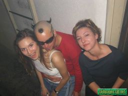 photo_archive 2002-04-27-1070186235 - P4240953.jpg