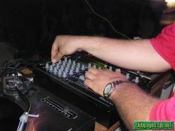 photo_archive 2002-05-17-1070186461 - P5182236.jpg