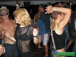 photo_archive 2002-07-10-1062151519 - P7115020.jpg