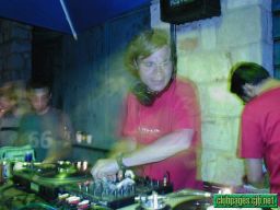 photo_archive 2002-07-24-1070107630 - P7250019.jpg