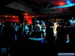 photo_archive 2002-11-15-1062152121 - 03830094.jpg