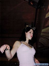 photo_archive 2002-11-15-1062152121 - 03830033.jpg