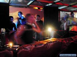 photo_archive 2002-11-15-1062152121 - 03830010.jpg