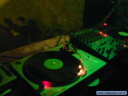 photo_archive 2003-03-08-1062151310 - 0101_226.jpg