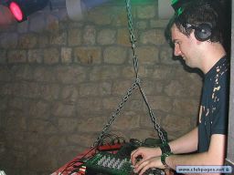 photo_archive 2003-04-09-1062152648 - P4203960.jpg