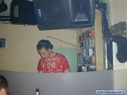 photo_archive 2003-04-18-1068910289 - 0101_060.jpg