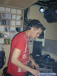 photo_archive 2003-04-18-1068910289 - Rotation of 0101_072.jpg