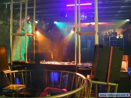 photo_archive 2004-11-27-1102449831 - 02.jpg