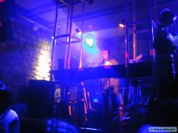 photo_archive 2004-12-11-1103958622 - 023.jpg