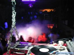 photo_archive 2005-04-02-1113426612 - 142.jpg