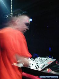 photo_archive 2005-04-02-1113426612 - 2029.jpg