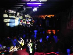 photo_archive 2005-04-30-1133548017 - dundov2008_resize.jpg