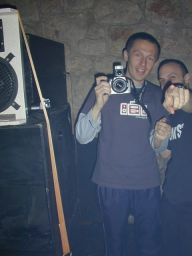 photo_archive 2005-04-30-1133548017 - dundov30.4.05041_resize.jpg