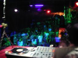 photo_archive 2005-05-14-1133547880 - 057_resize.jpg