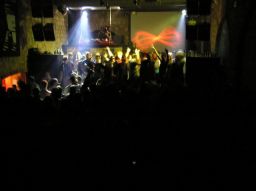 photo_archive 2005-12-31-1137851728 - P1010138_filtered_resize_resize.jpg