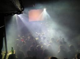 photo_archive 2005-12-31-1137851728 - 12_gate2006_filtered_resize_resize.jpg