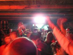 photo_archive 2005-12-31-1137851728 - P1010130_filtered_resize_resize.jpg