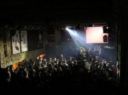 photo_archive 2005-12-31-1137851728 - P1010092_filtered_resize_resize.jpg