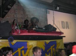 photo_archive 2005-12-31-1137851728 - P1010023_filtered_resize_resize.jpg