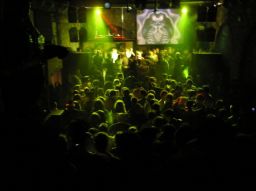 photo_archive 2005-12-31-1137851728 - 03_gate2006_filtered_resize_resize.jpg