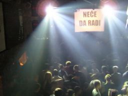 photo_archive 2005-12-31-1137851728 - P1010123_filtered_resize_resize.jpg