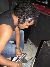 photo_archive 2005-12-31-1137851728 - P1010024_filtered_resize_resize.jpg