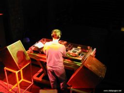 photo_archive 2006-03-23-1143404219 - DSCN0004_resize.jpg