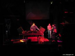 photo_archive 2006-03-23-1143404219 - DSCN0148_resize.jpg