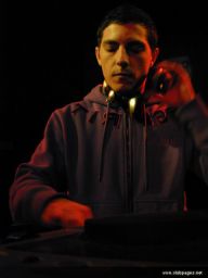 photo_archive 2006-03-23-1143404219 - DSCN0111_resize.jpg