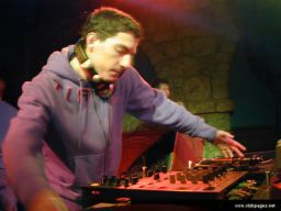 photo_archive 2006-03-23-1143404219 - DSCN0079_resize.jpg