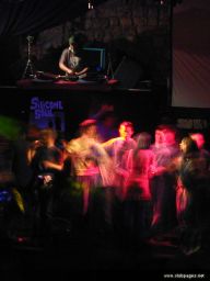 photo_archive 2006-03-31-1143903913 - DSCN0037_resize.jpg