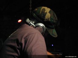 photo_archive 2006-03-31-1143903913 - DSCN10020x_resize.jpg