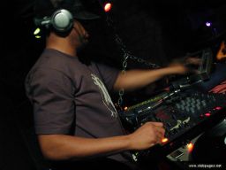 photo_archive 2006-03-31-1143903913 - DSCN10016x_resize.jpg