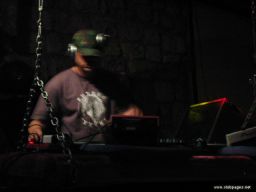 photo_archive 2006-03-31-1143903913 - DSCN0072_resize.jpg