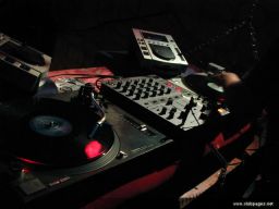 photo_archive 2006-03-31-1143903913 - DSCN10006x_resize.jpg