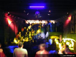 photo_archive 2006-03-31-1143903913 - DSCN0096_resize.jpg