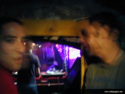 photo_archive 2006-03-31-1143903913 - DSCN0009_resize.jpg