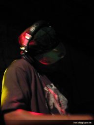 photo_archive 2006-03-31-1143903913 - DSCN0088_resize.jpg