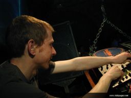 photo_archive 2006-04-16-1145366756 - DSCN0087_resize.jpg