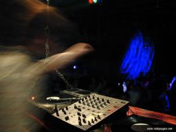 photo_archive 2006-04-16-1145366756 - DSCN0096_resize.jpg