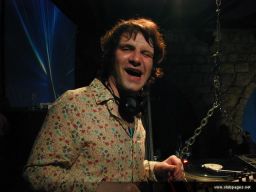 photo_archive 2006-04-16-1145366756 - DSCN0094_resize.jpg