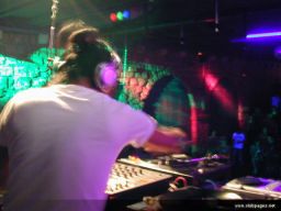 photo_archive 2006-05-13-1147613530 - DSCN0028_resize.jpg